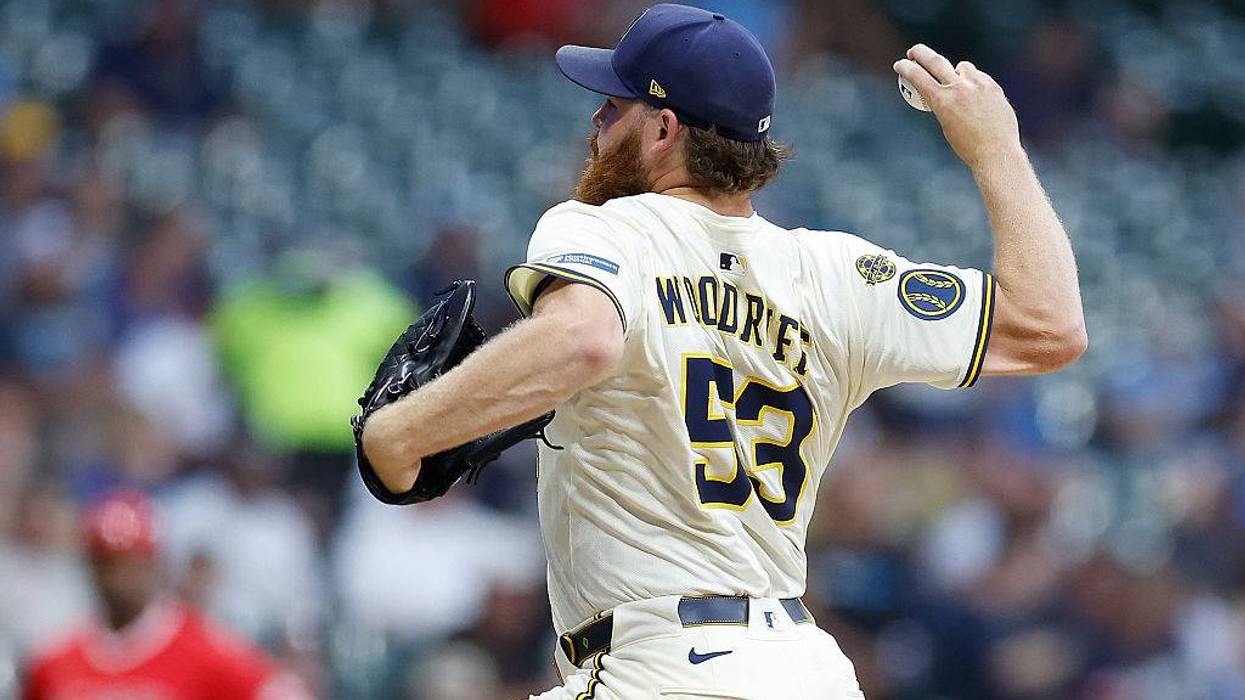 Los Angeles Angels v Milwaukee Brewers