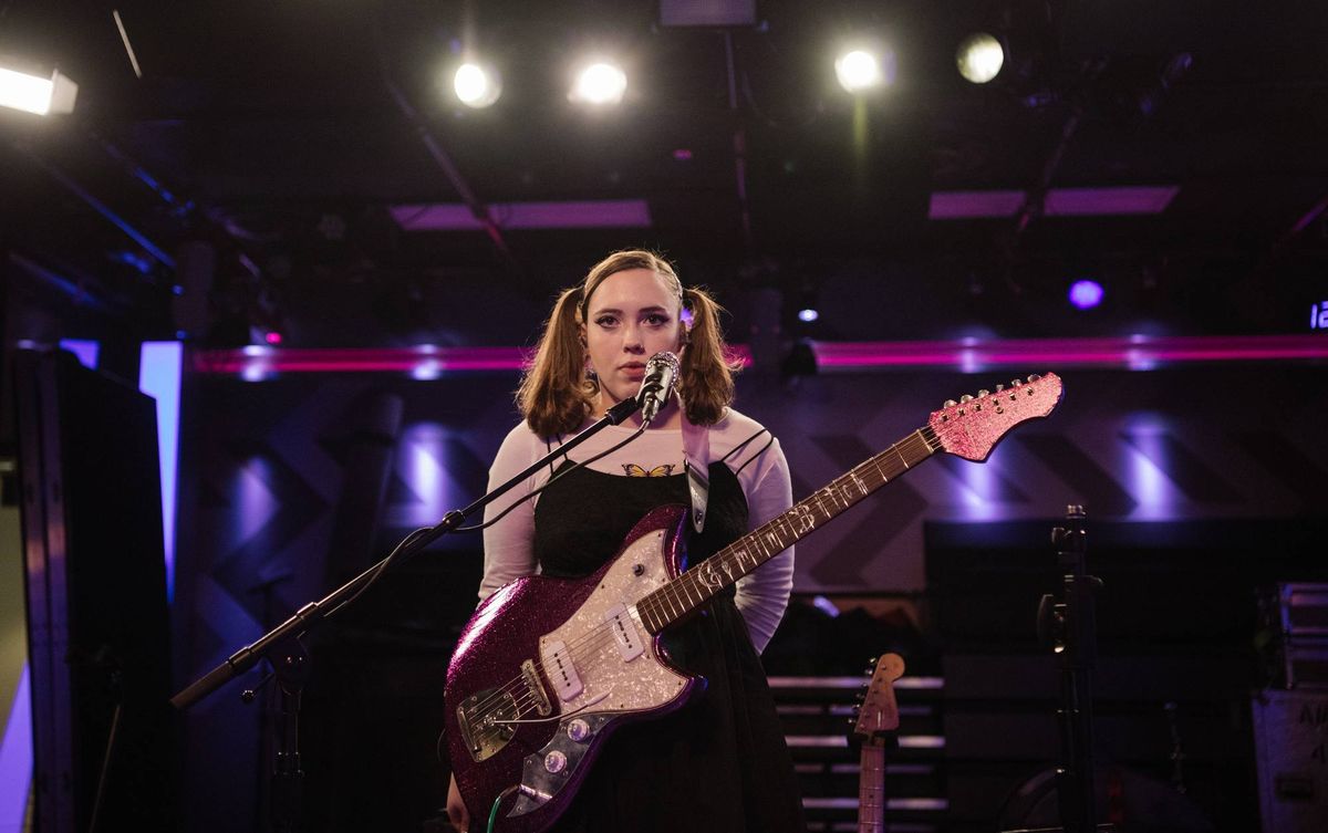 LOS ANGELES, CALIFORNIA - FEBRUARY 25: Soccer Mommy performs at SiriusXM Hollywood Studio on February 25, 2020 in Los Angeles, California. (Photo by Morgan Lieberman/Getty Images)