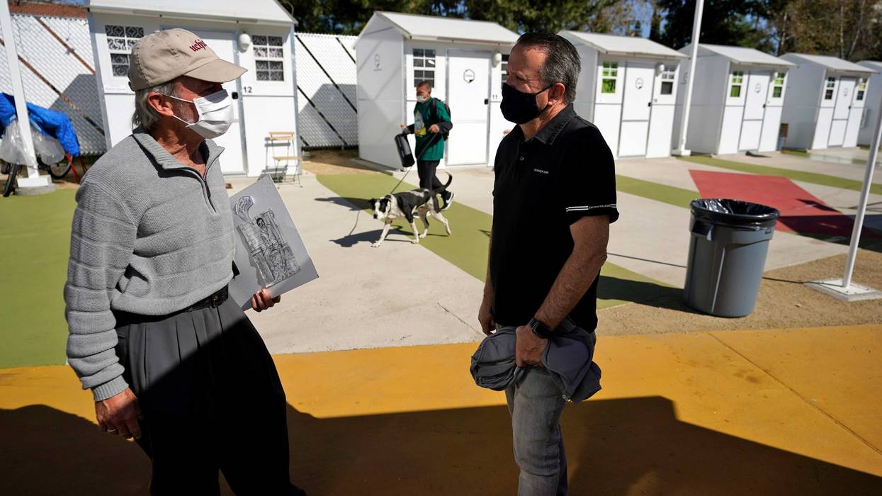 Los Angeles Homeless Tiny Homes