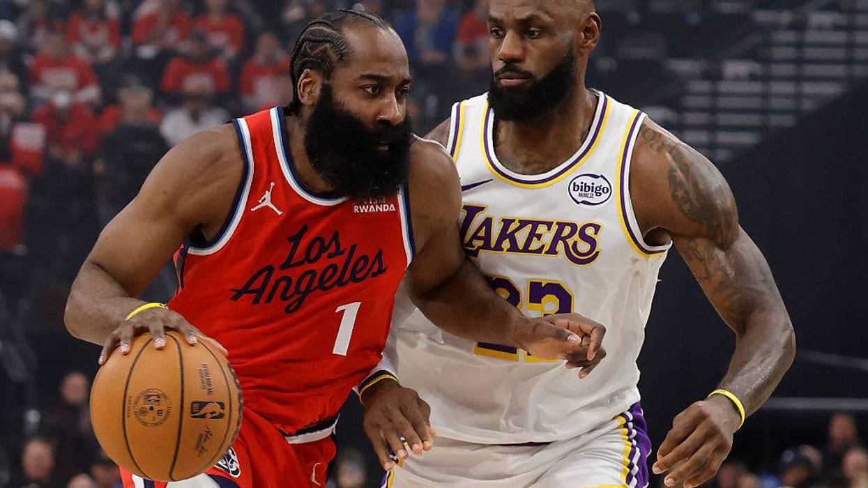 Los Angeles Lakers v Los Angeles Clippers