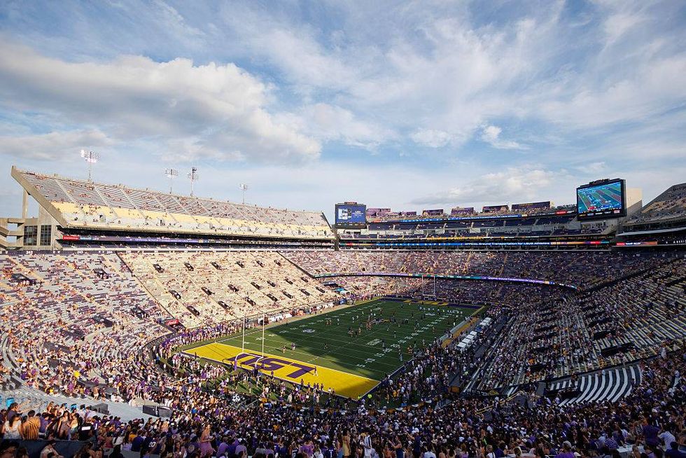 LSU shakes off sloppy first half, pulls away from Louisiana Tech