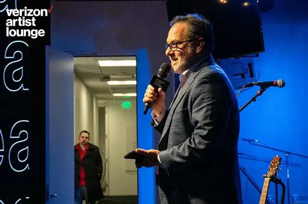 Lucky Joe Performance