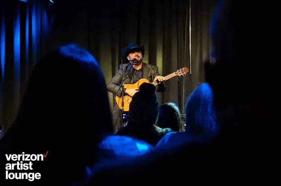 Lucky Joe Performance