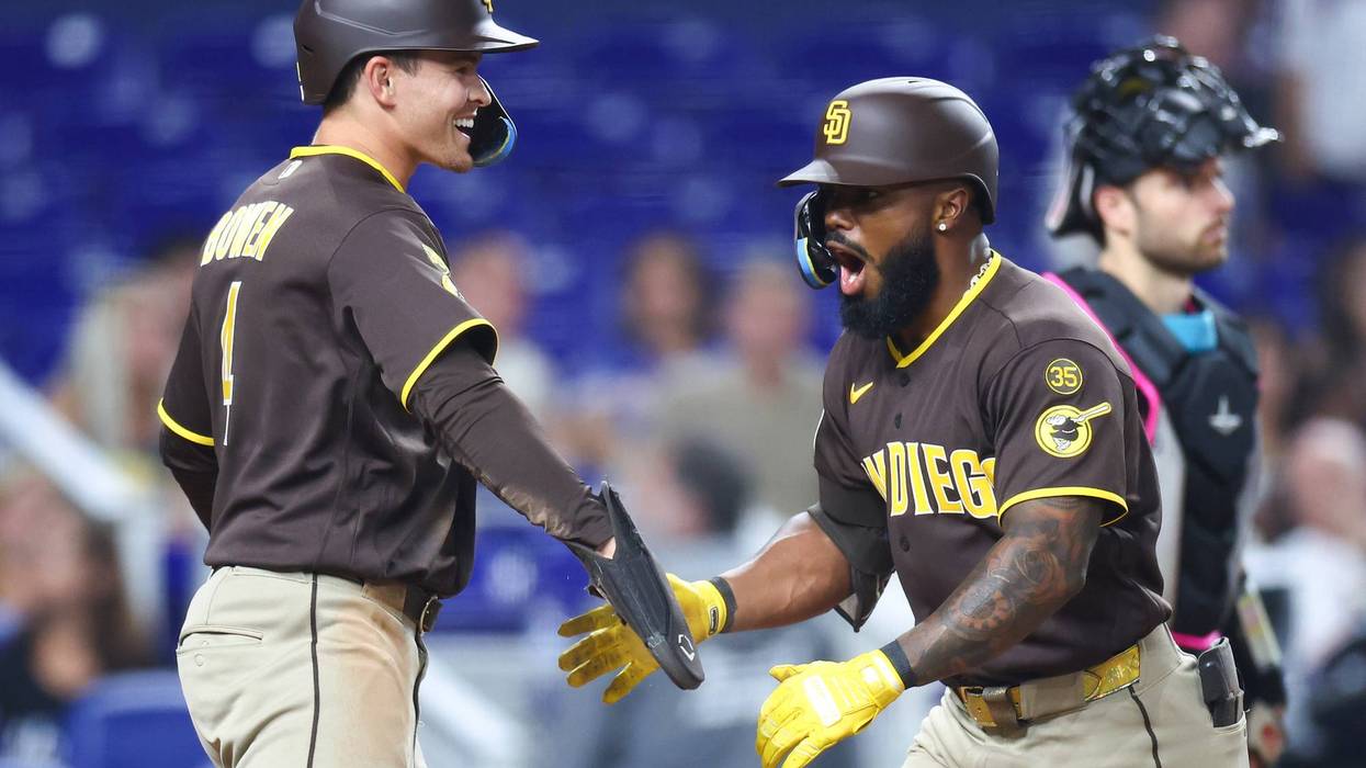 Rengifo's late-game heroics lift Padres past Marlins 4-2