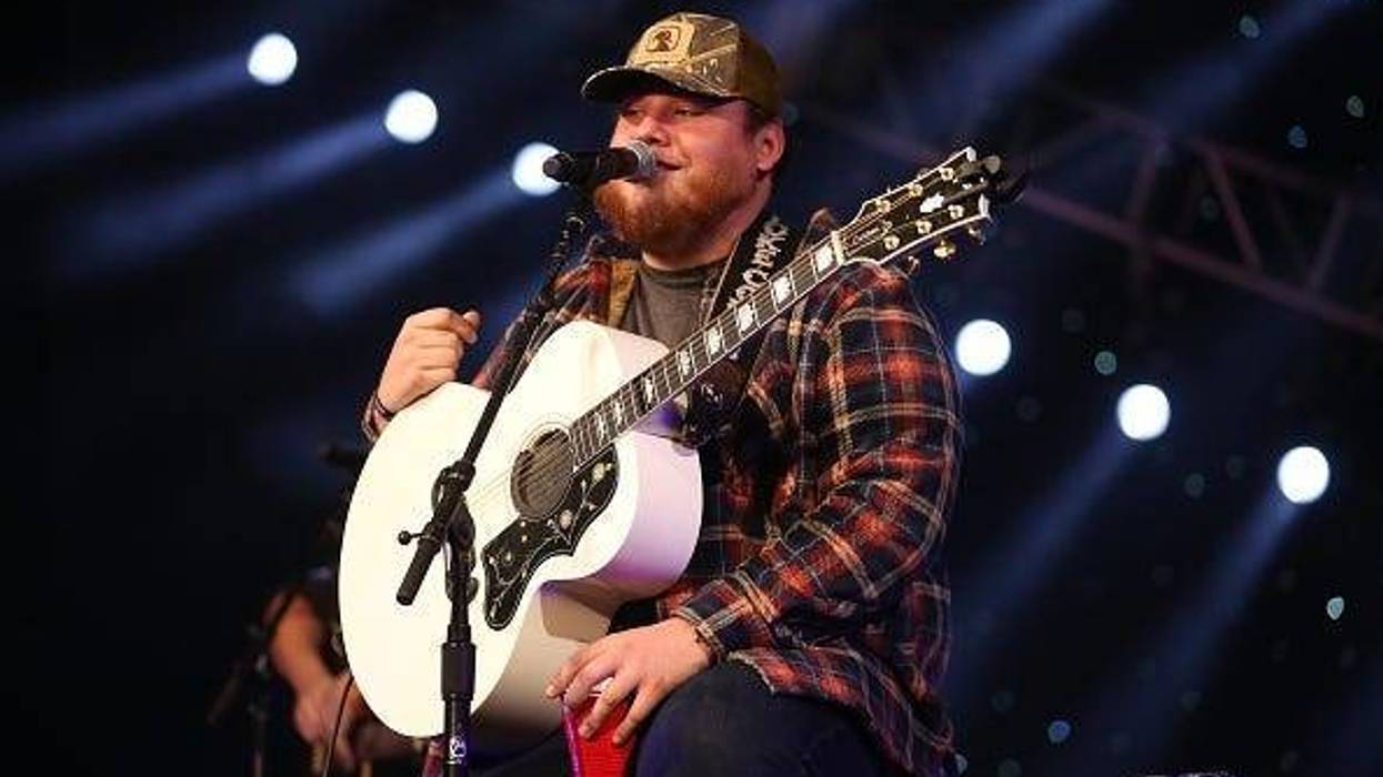 Luke Combs, Cros, Collaboration, Fuzzy, Winter,