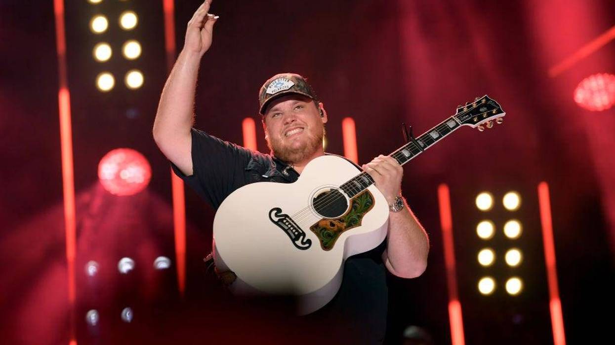 Luke Combs performs on stage during day 3 of the 2019 CMA Music Festival on June 08, 2019 in Nashville, Tennessee. (Photo by Jason Kempin/