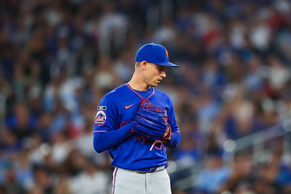Mets reportedly trading Luke Weaver to the Pirates