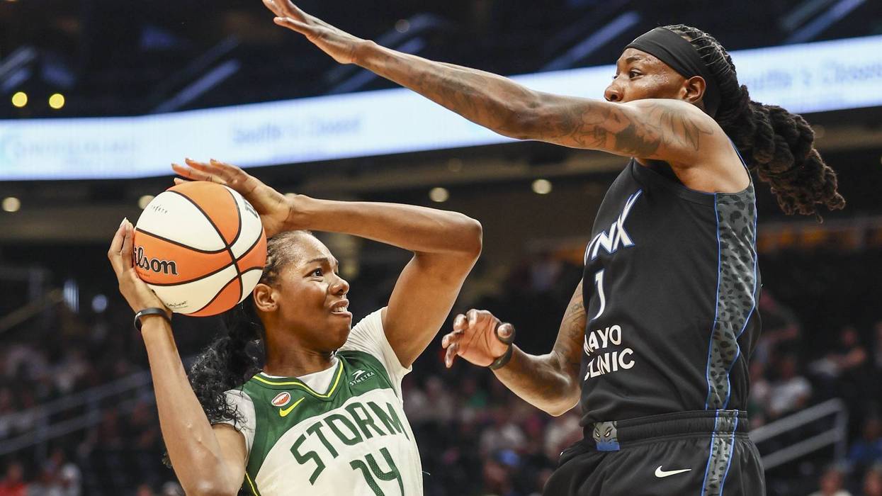 Lynx Storm Basketball 1694