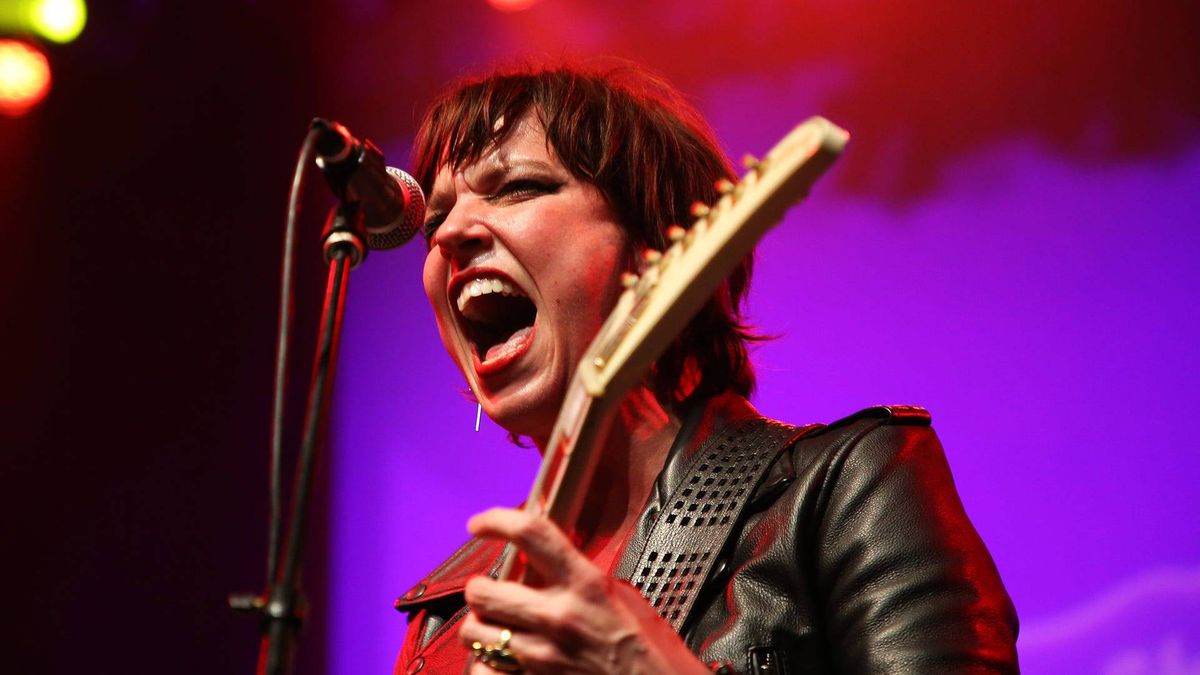 Lzzy Hale