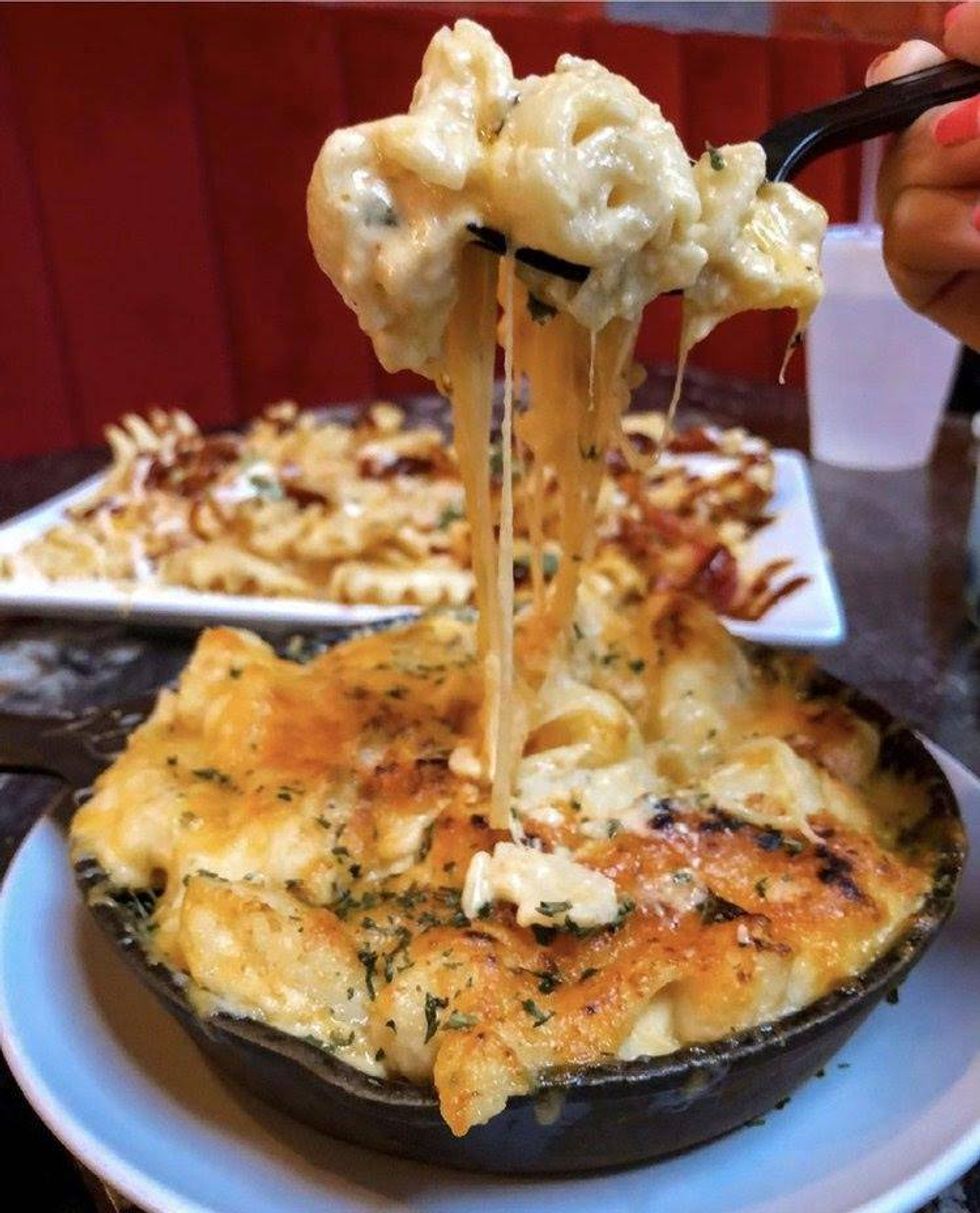 Mac n Cheese Skillet