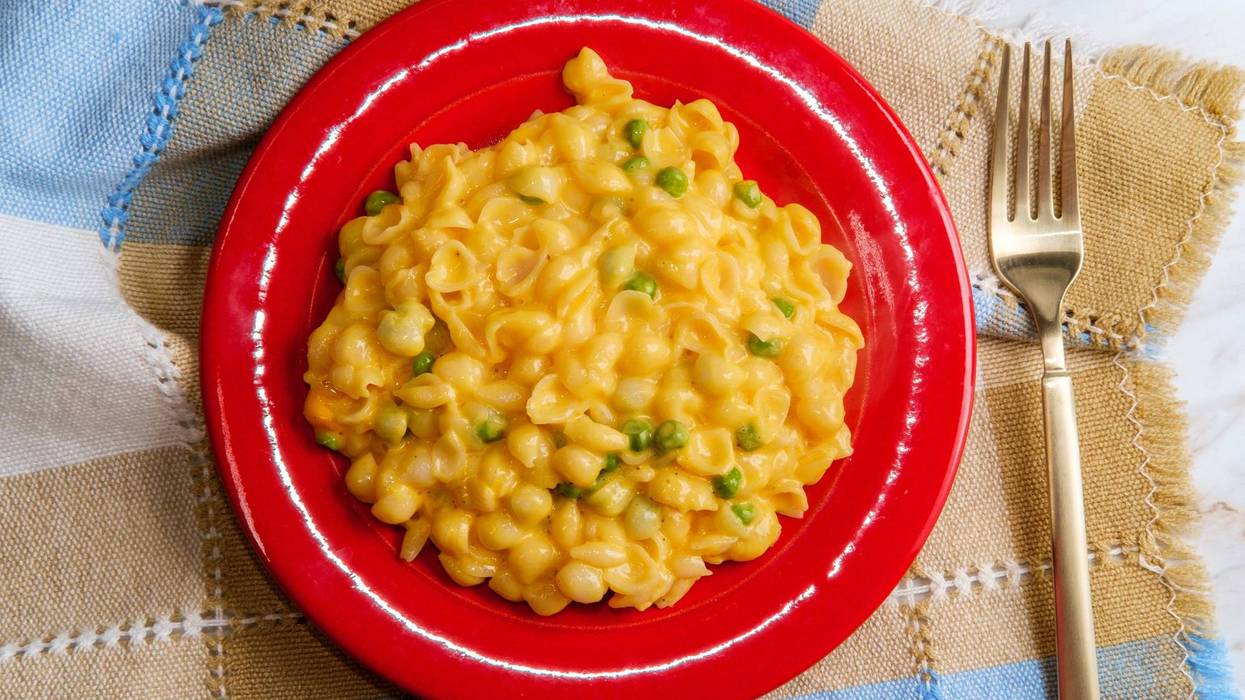 Macaroni and cheese shells