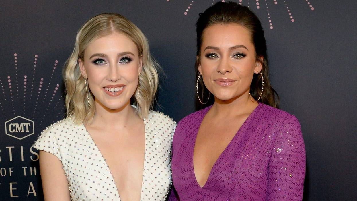 Maddie & Tae
