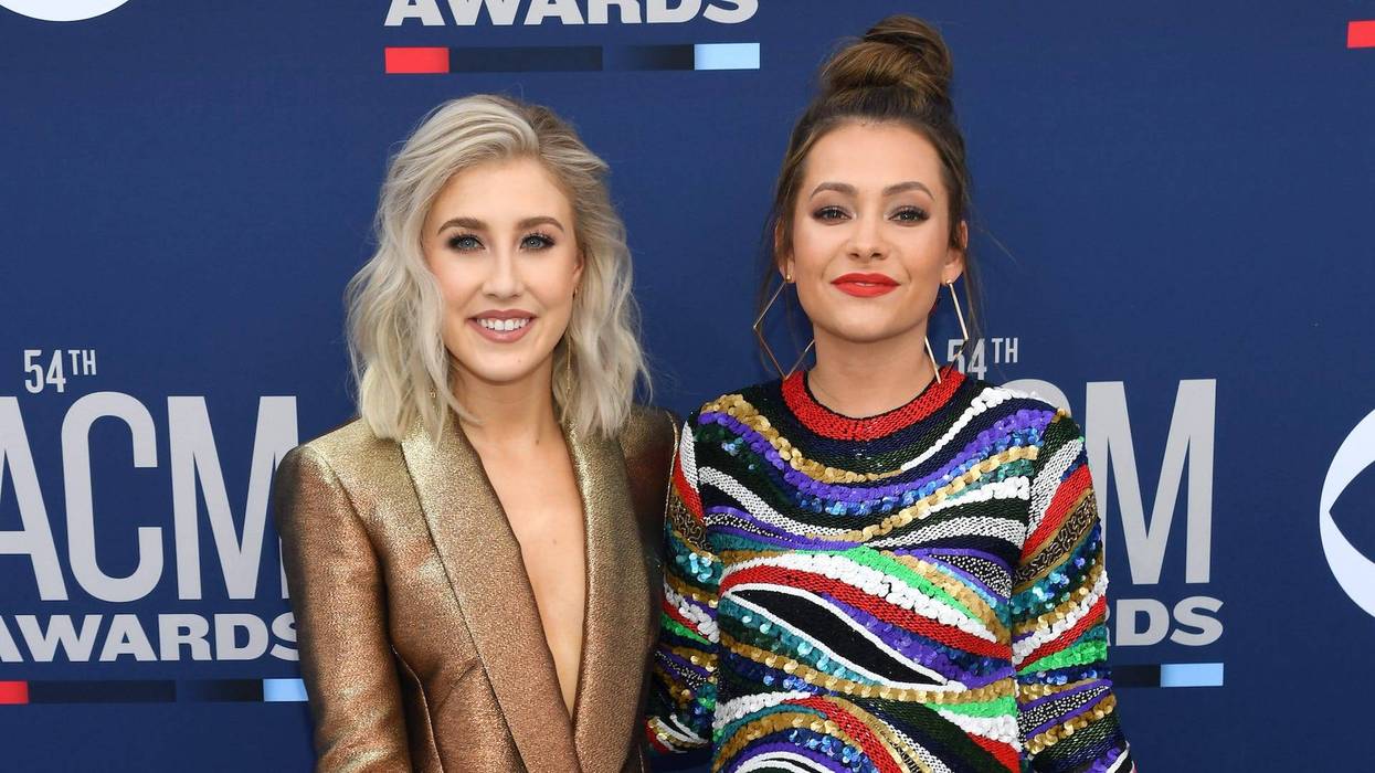 Maddie & Tae