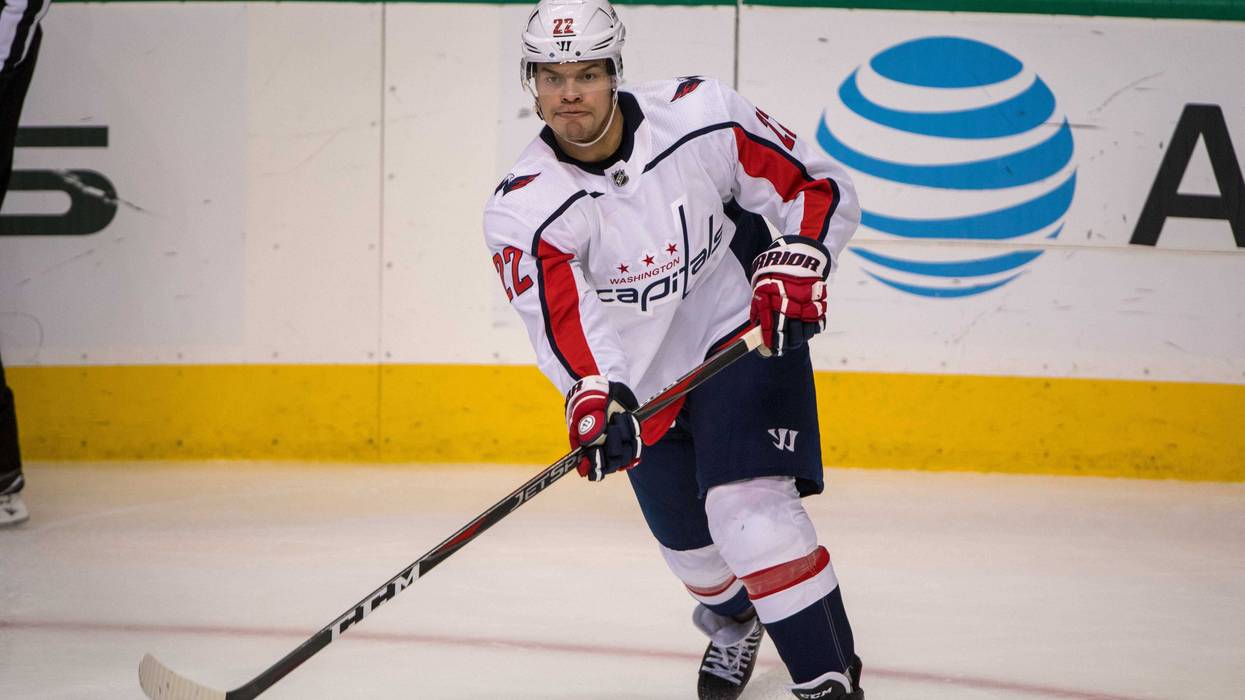 Madison_Bowey_Capitals