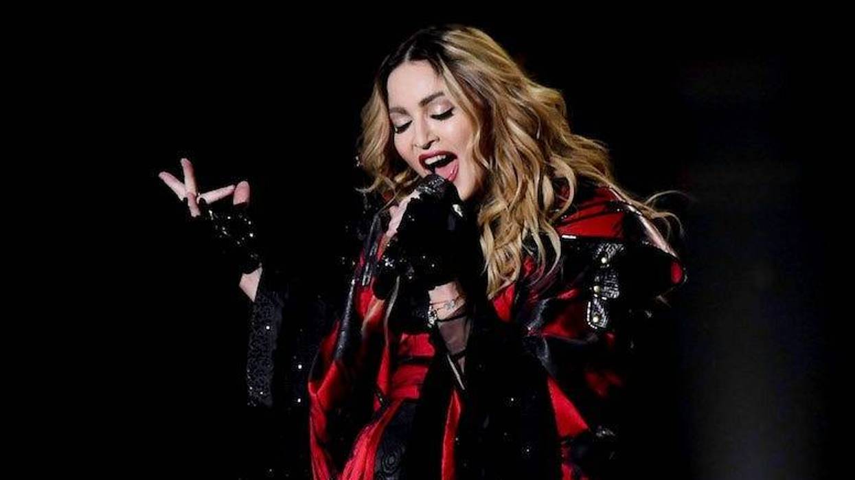 Madonna, Concert, Singing, American Airlines Arena, 2016