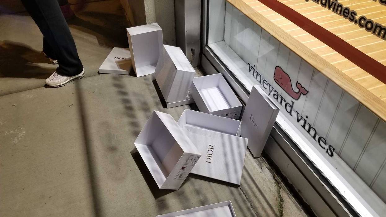 Mag Mile Looting