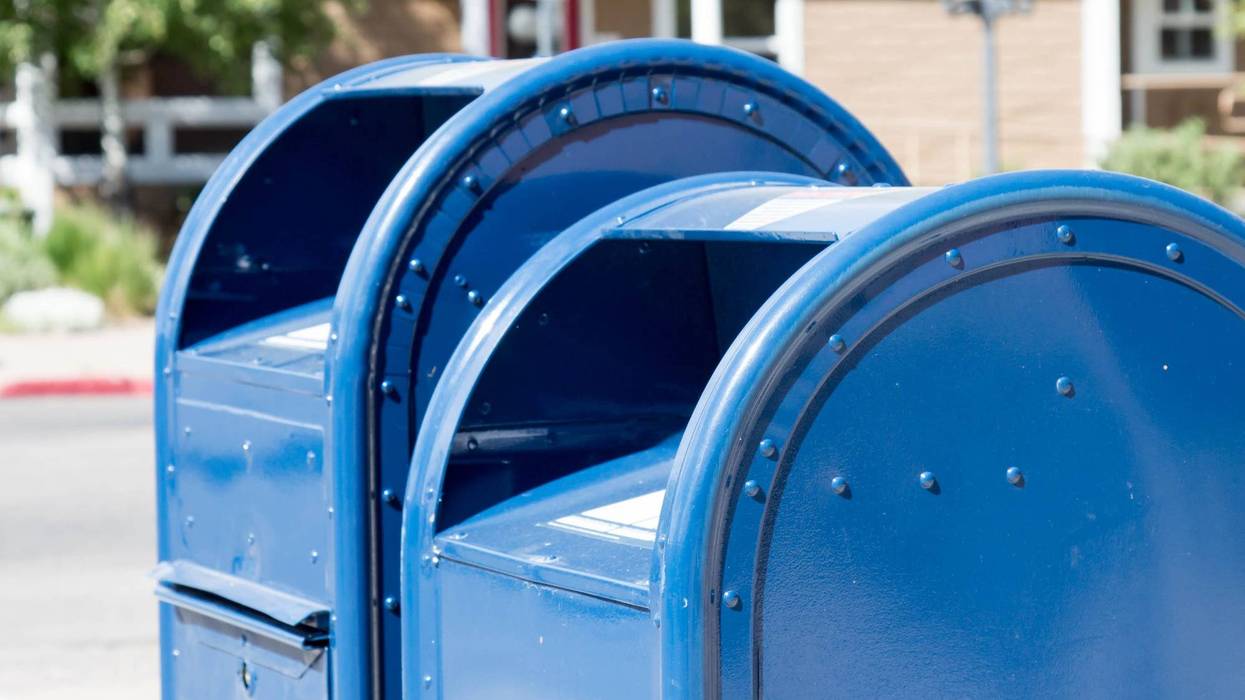 Mail box