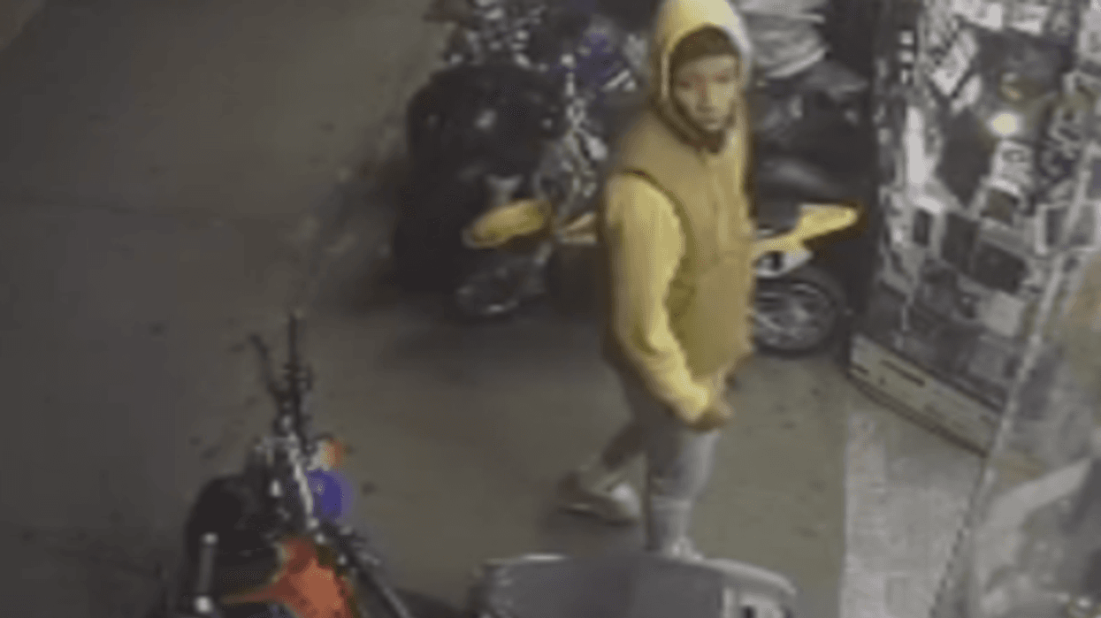 Man, 24, beaten, robbed by group on Bronx street
