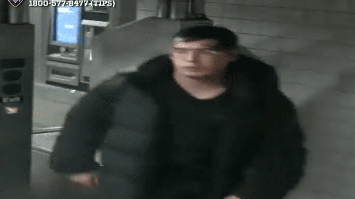 Man asks girl, 14, for directions, then kisses her on the lips in Midtown