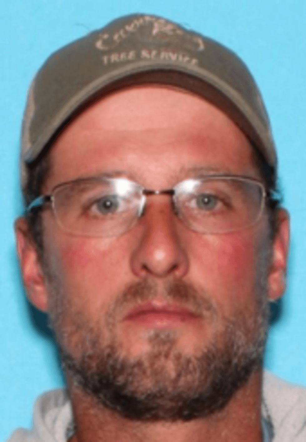 Man believed to have abducted child