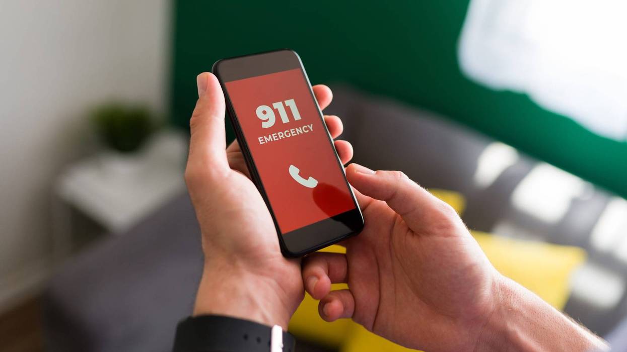 Man calls 911