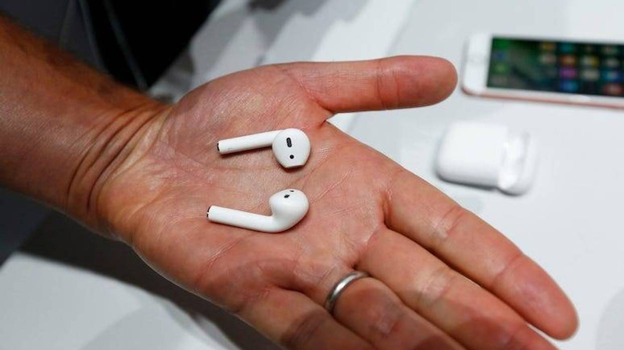 Man, Hands, AirPods, Demonstration