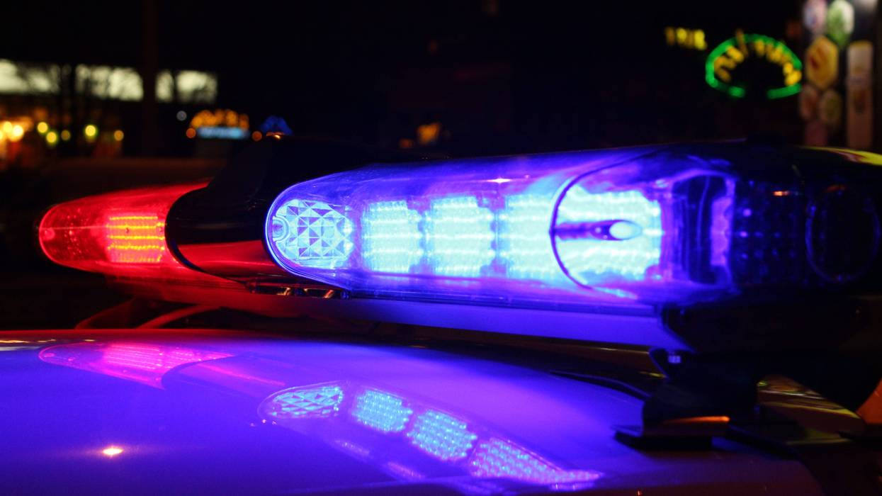 Man hospitalized, shot by Austin Police officer