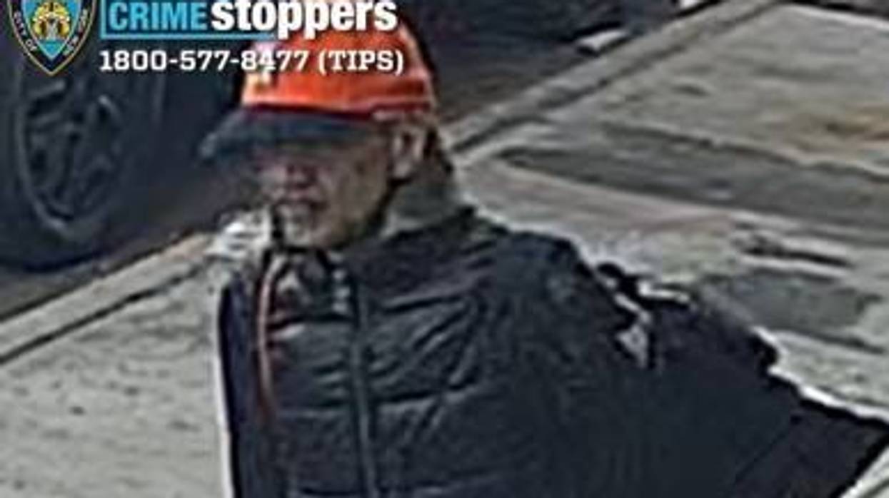 Man sought in $18K camera theft in Brooklyn