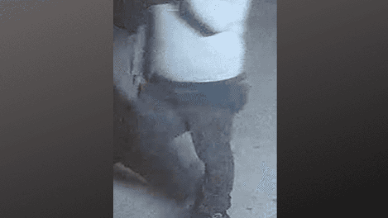 Man sought in apparent unprovoked slashing on Queens street: NYPD