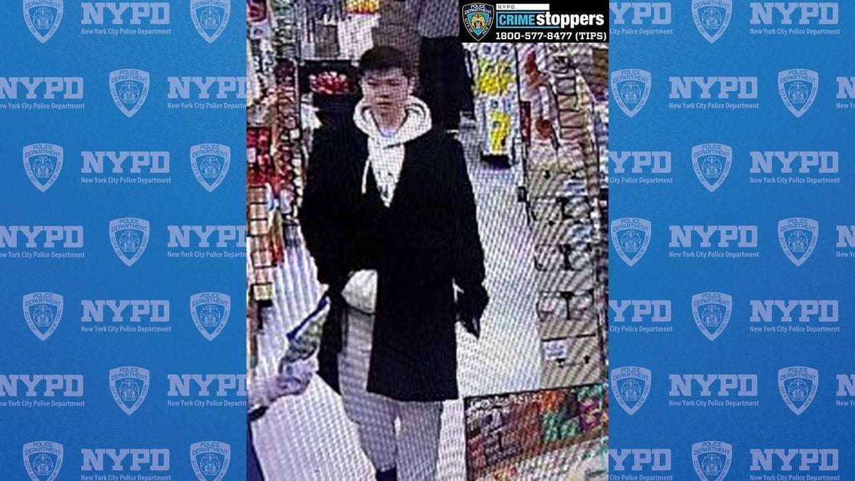 man wanted for groping a girl at Queens supermarket on Thursday afternoon,