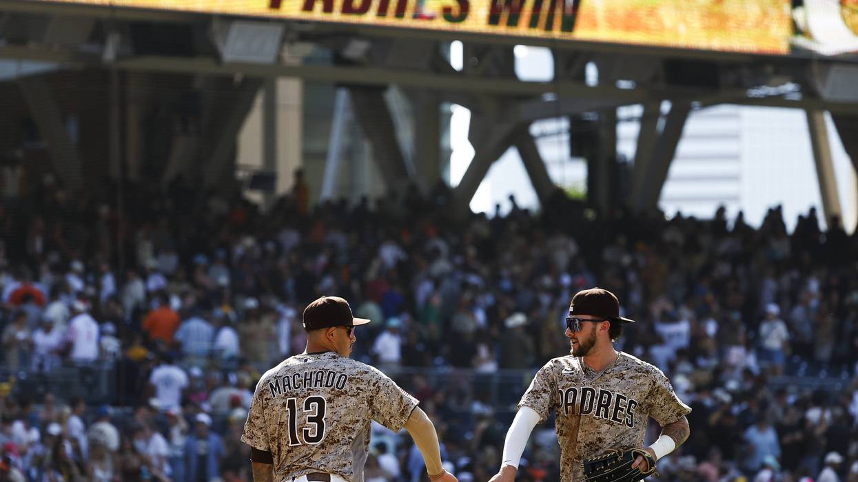 Padres cap 5-1 homestand with 5-4 win over Giants