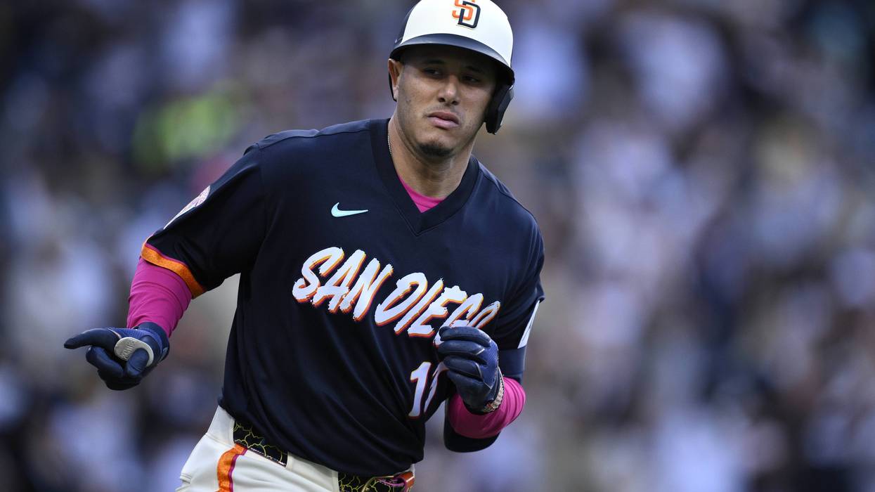 Padres slug their way to 7-3 win over Athletics