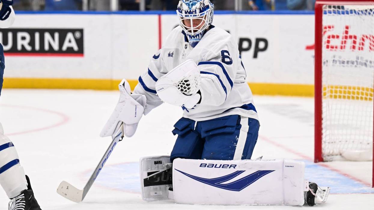 Maple Leafs Flyers Trade Hockey 15