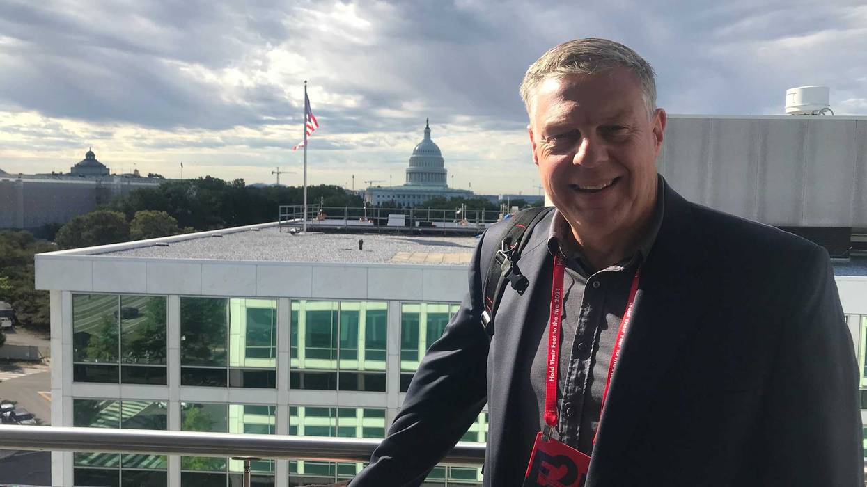 Marc Cox broadcasts live from D.C>