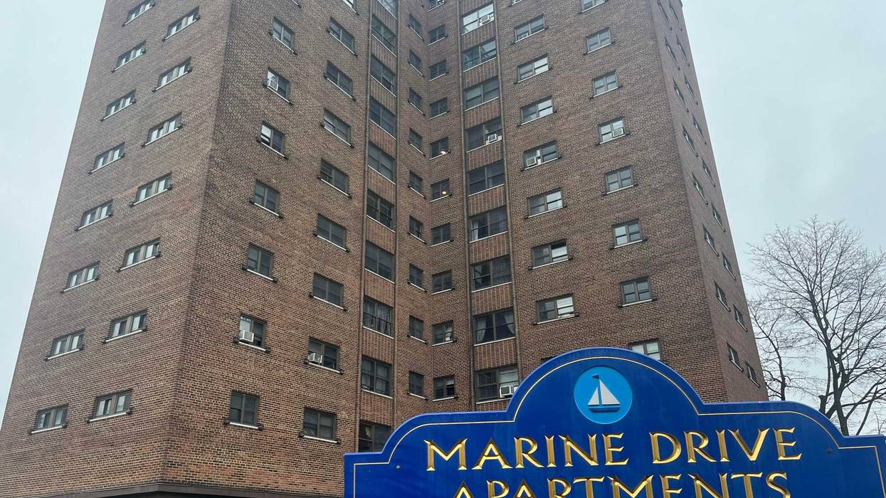 Marine Drive Apartments in Buffalo, N.Y. (02/10/23)