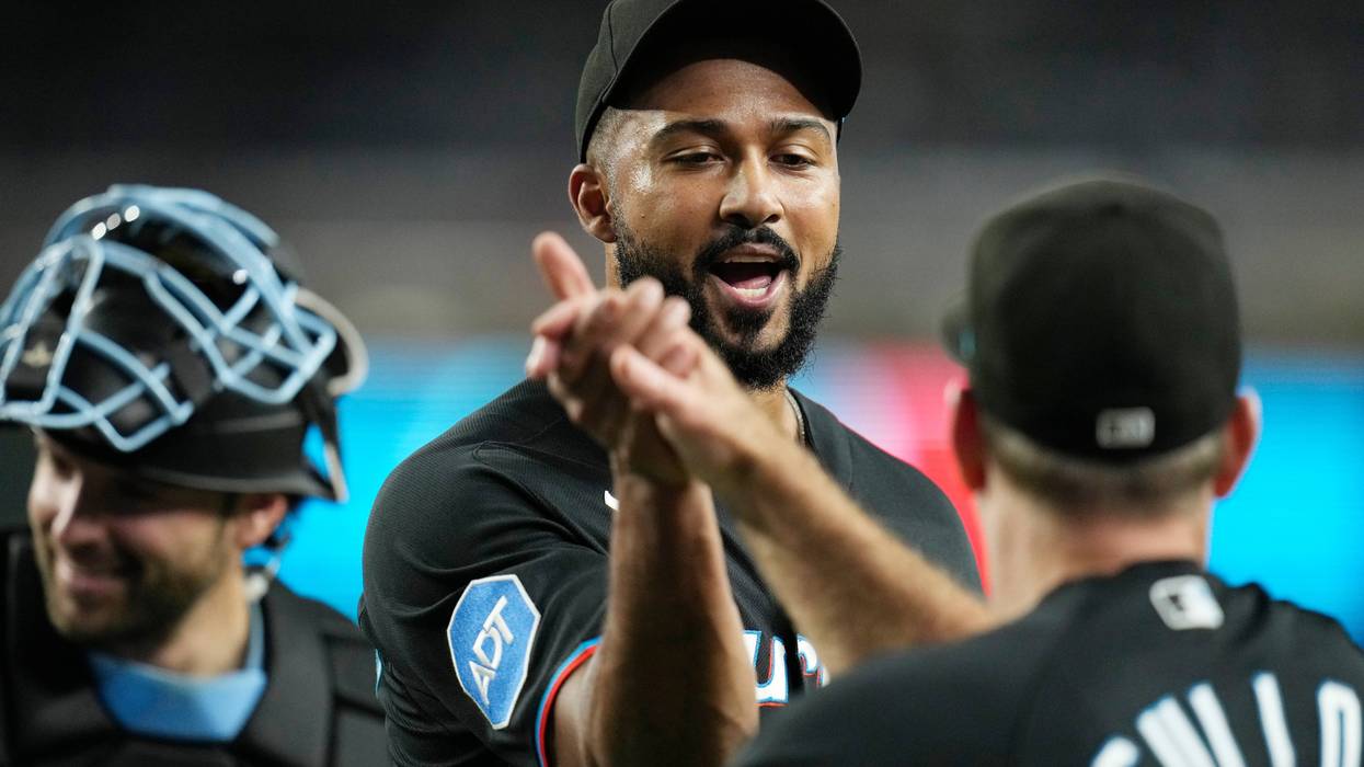 Marlins Diamondbacks Baseball 1