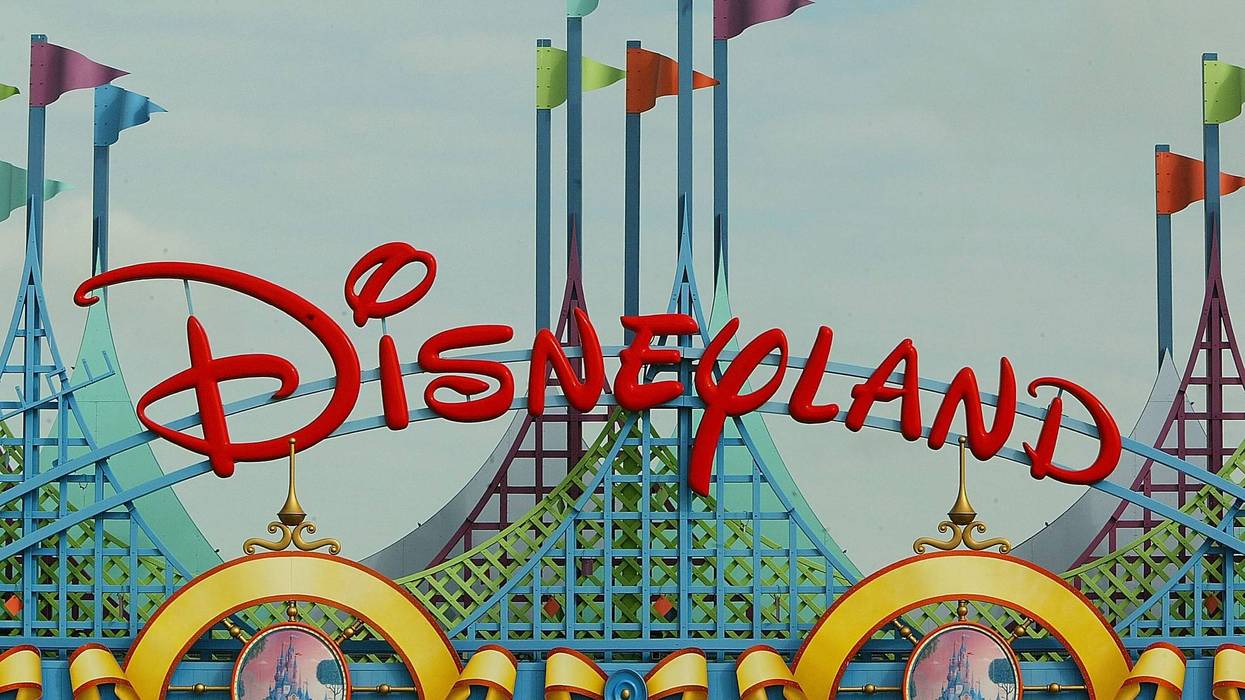 MARNE LA VALLEE, FRANCE - AUGUST 22: The entrance of Disneyland Paris is shown August 22, 2002 in Marne la Vallee, France. After a rocky start ten years ago Disneyland Paris, formerly known as EuroDisney, is now one of Europe's most popular attractions.