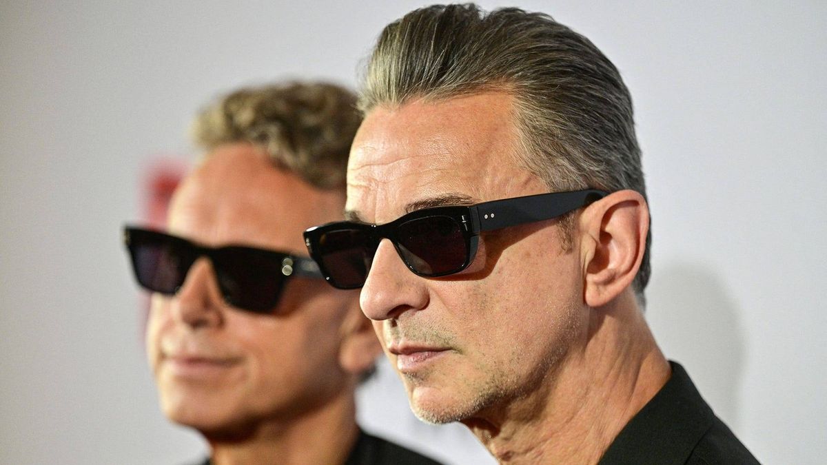 Martin Gore and Dave Gahan of Depeche Mode