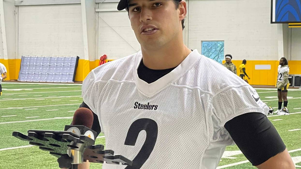 Mason Rudolph at podium