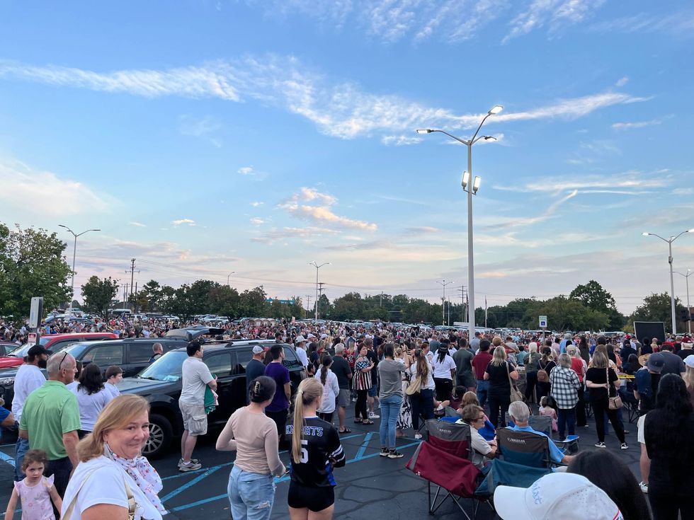 Massive crowd gathers for Charlie Kirk prayer vigil event in Greenville Monday