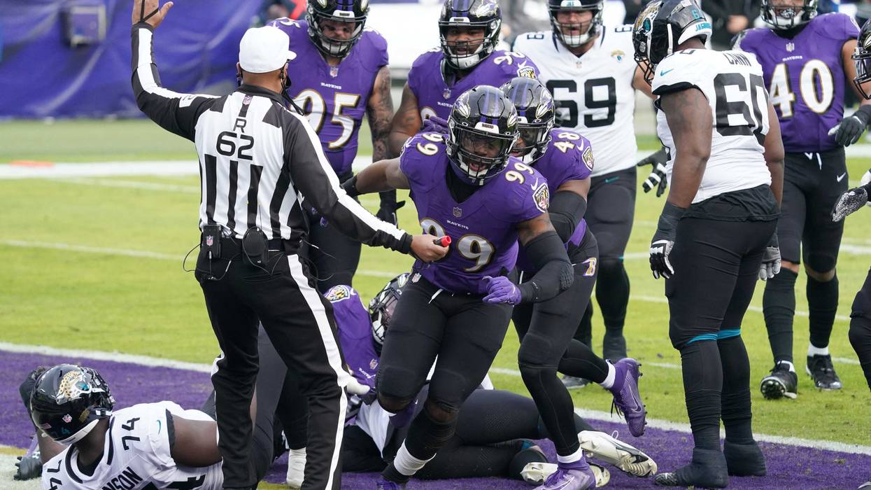 Matt Judon celebrates a safety of Jags QB Gardner Minshew