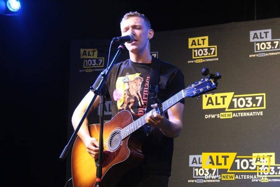 Matt Maeson Live In The Verizon Artist Lounge