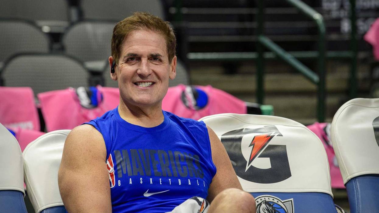 Mavericks Owner Mark Cuban