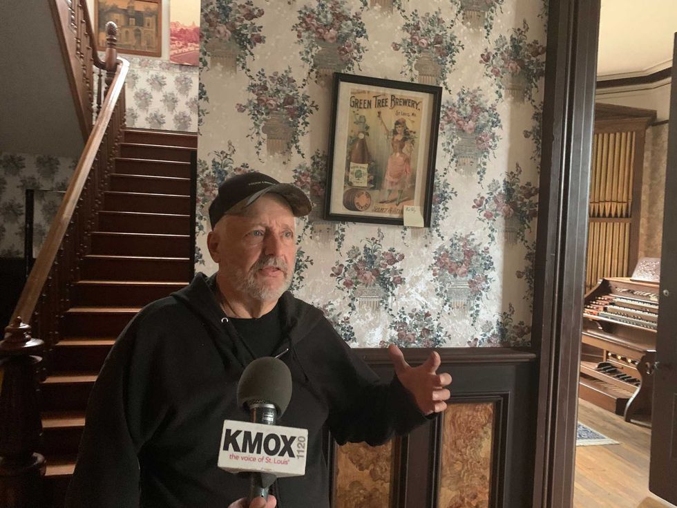 Max Freuerbacher Mansion