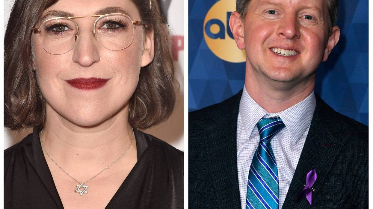 Mayim Bialik and Ken Jennings