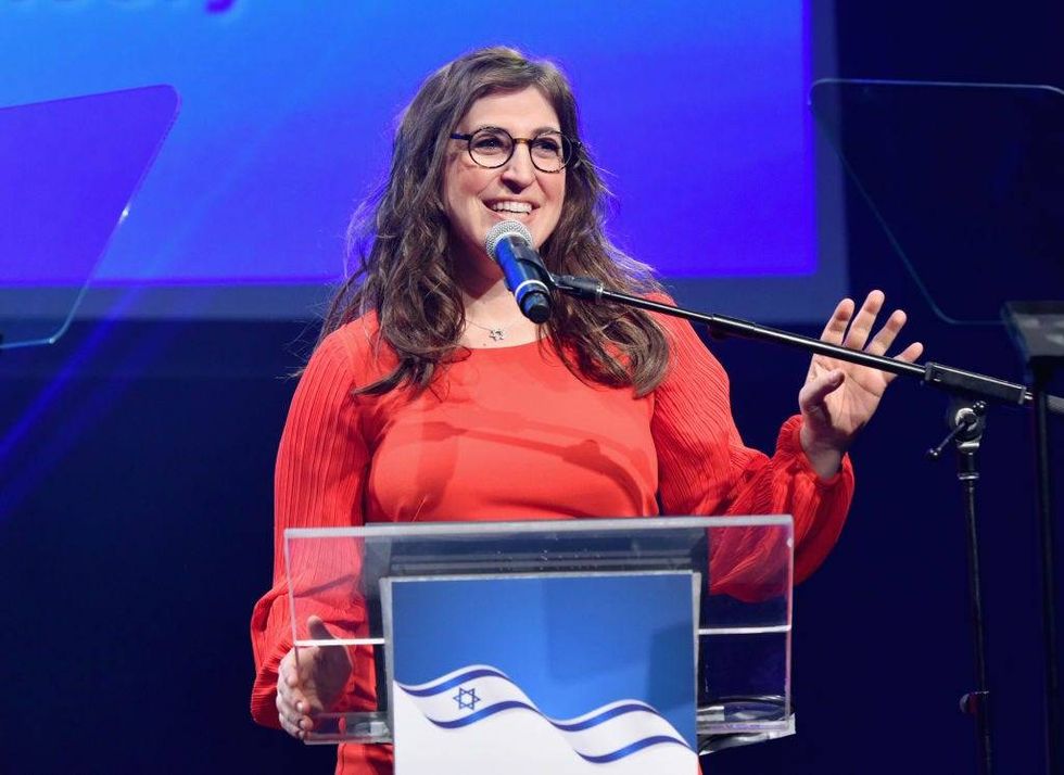 Whoa! 'Blossom' cast reunites and give update on reboot plans