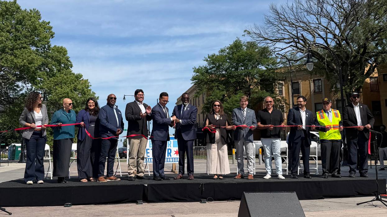 Chicago leaders, Logan Square community celebrate completion of redesign, streetscape project