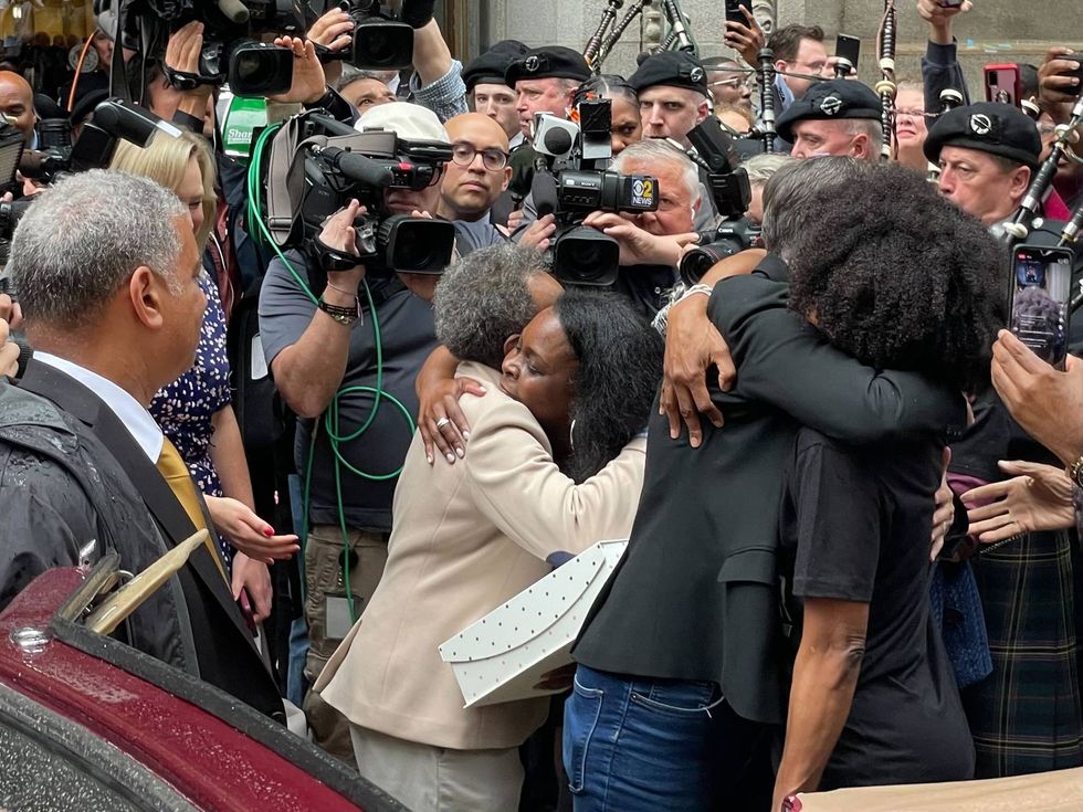 Mayor Lori Lightfoot leaves city hall