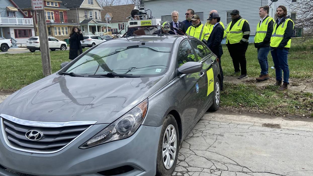 Buffalo's war on potholes moves into the 21st century