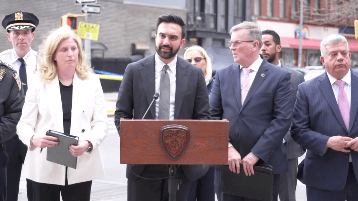 7-month-old baby killed in Brooklyn stray bullet shooting; 1 suspect in custody, another sought